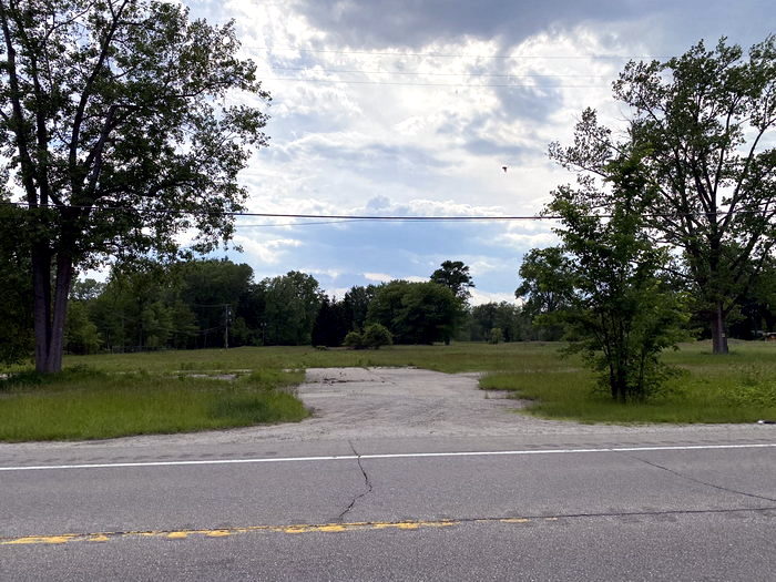 Lakeshore Drive-In Theatre - June 11 2022 Photo